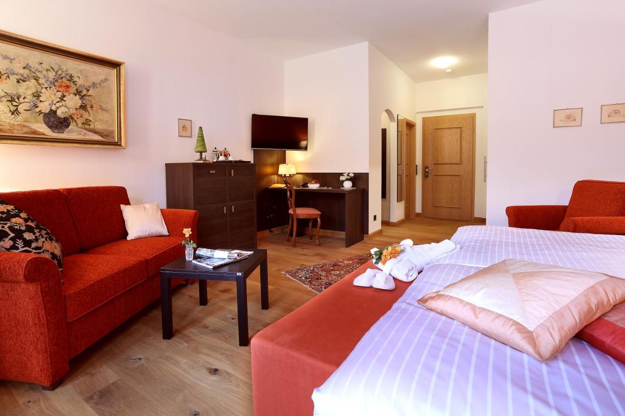 Hotel Garni Schloss Schoenberg Bad Brambach Zewnętrze zdjęcie