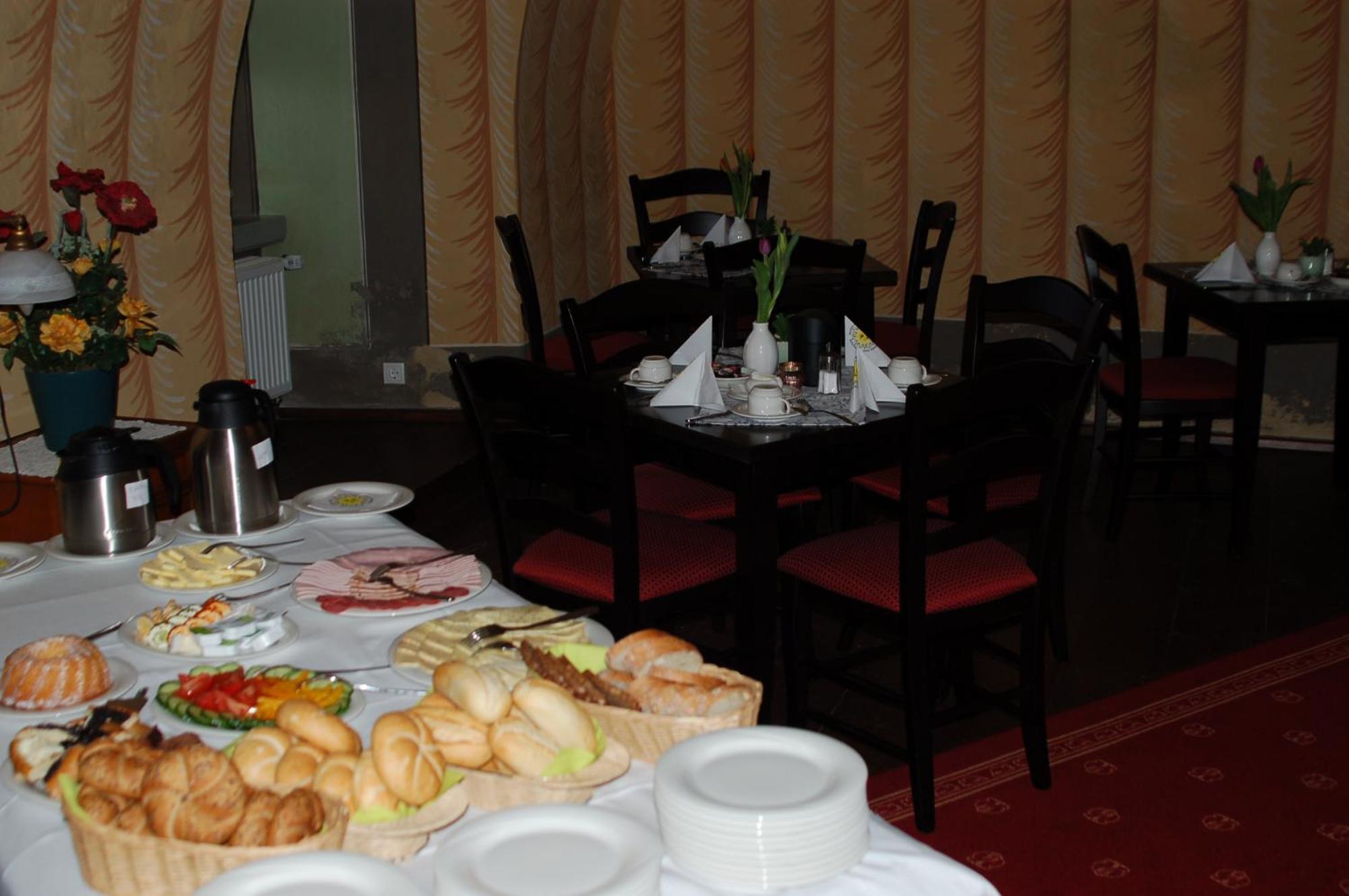 Hotel Garni Schloss Schoenberg Bad Brambach Zewnętrze zdjęcie